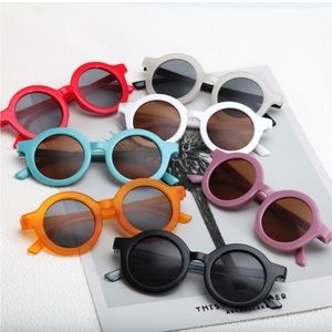 Rounded Sunglasses 😎